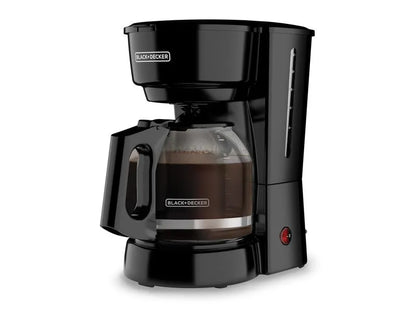 Cafetera Black & Decker 12 tazas de capacidad